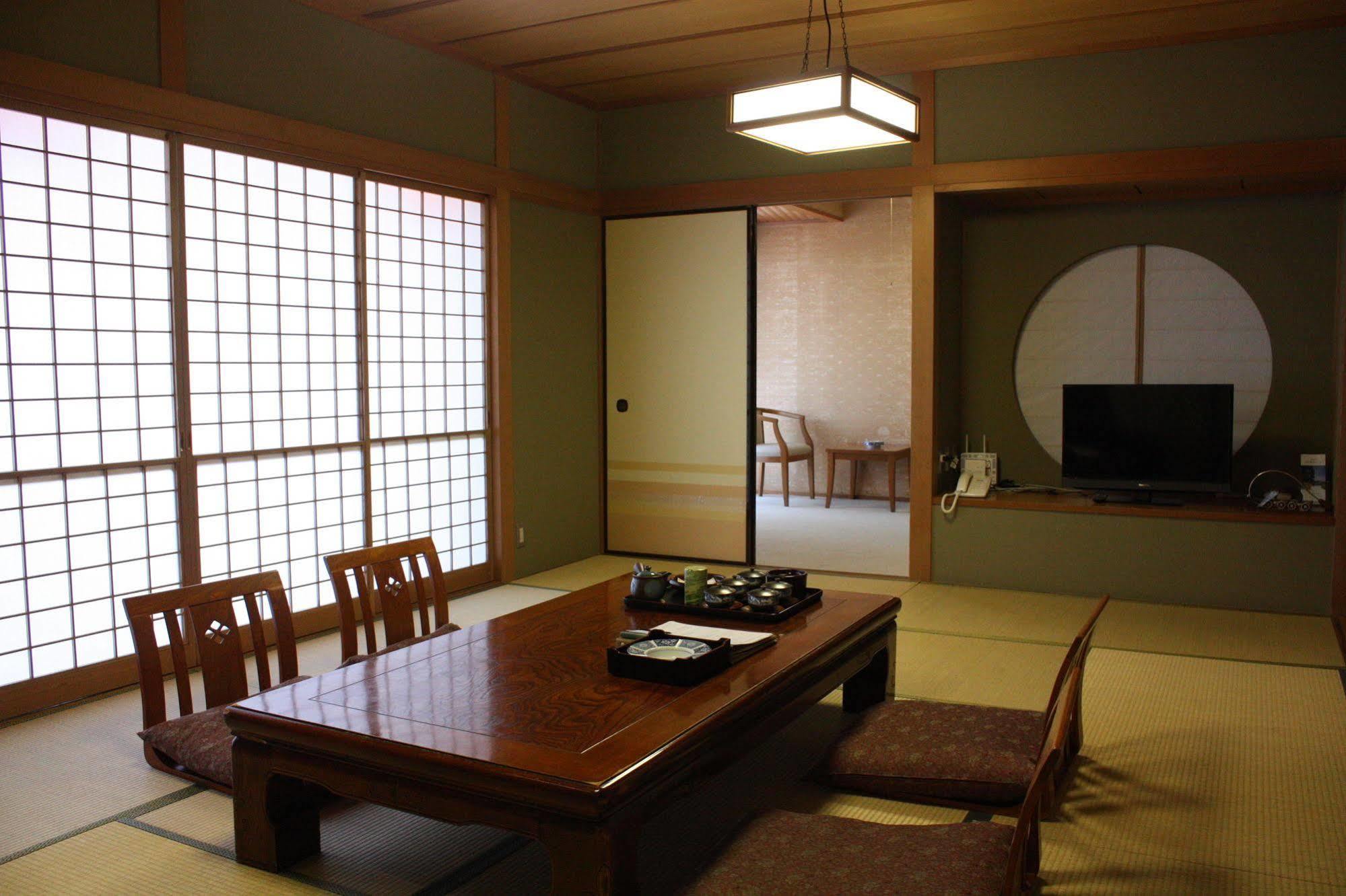 Отель Hakone Gora Shinzan Экстерьер фото